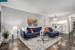 Photo #5: 41051103 Listing 