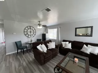 Photo #2: 41051110 Listing