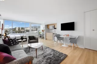 Photo #2: 41051171 Listing 