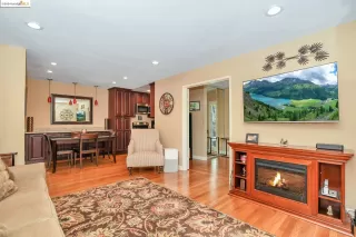 Photo #4: 41051183 Listing