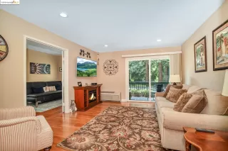 Photo #5: 41051183 Listing