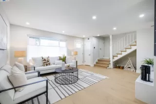 Photo #3: 41051196 Listing