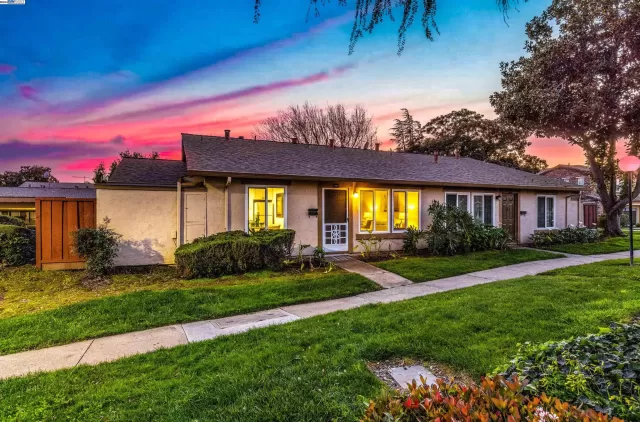 MLS: 41051207 Condo For Sale