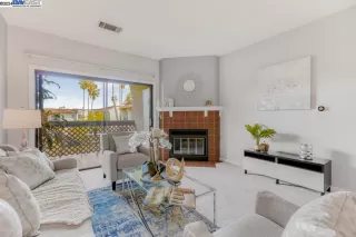 Photo #2: 41051255 Listing