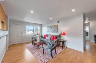 Photo #5: 41051261 Listing 