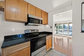 Photo #2: 41051338 Listing 