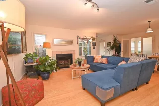 Photo #5: 41051399 Listing 