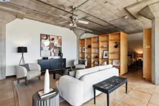 Photo #2: 41051427 Listing