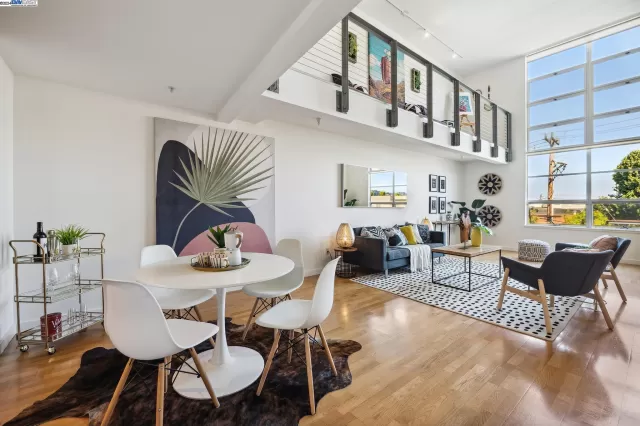 MLS: 41051461 Condo For Sale