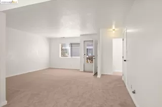 Photo #4: 41051526 Listing