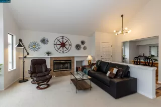 Photo #5: 41051533 Listing