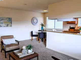 Photo #4: 41051565 Listing