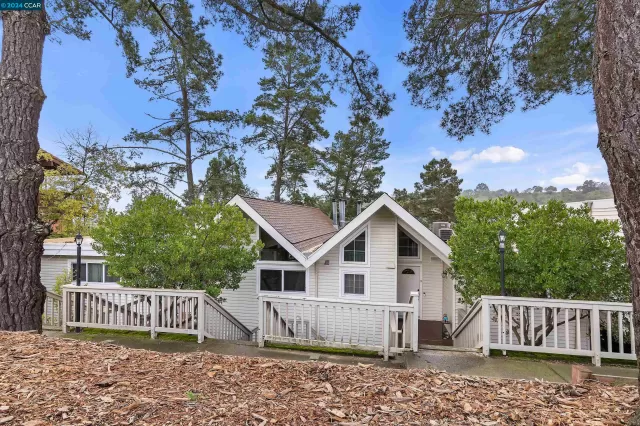 MLS: 41051616 Condo For Sale