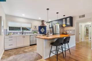 Photo #4: 41051616 Listing 