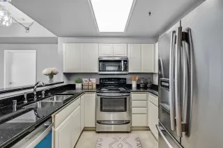 Photo #1: 41051618 Listing