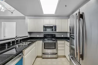 Photo #2: 41051618 Listing