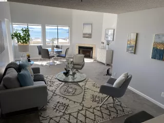 Photo #1: 41051648 Listing 