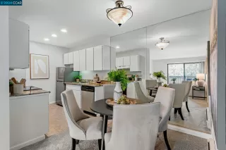 Photo #5: 41051684 Listing 
