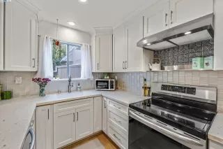 Photo #6: 41051689 Listing