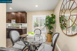 Photo #5: 41051721 Listing