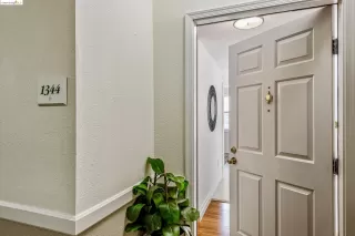 Photo #2: 41051731 Listing