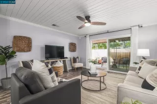 Photo #5: 41051823 Listing