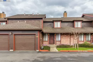 More Details about MLS # 41051860 : 20021 SANTA MARIA AVE