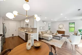 Photo #1: 41051995 Listing