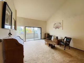 Photo #5: 41052036 Listing 