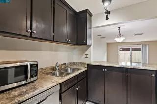 Photo #3: 41052062 Listing