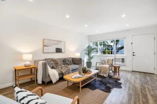 Photo #1: 41052106 Listing