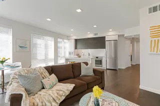 Photo #1: 41052143 Listing