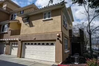 Photo #1: 41052204 Listing 