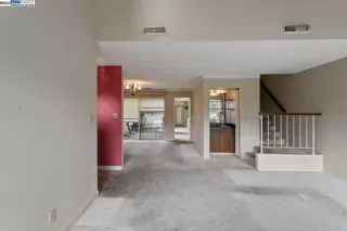 Photo #3: 41052243 Listing 