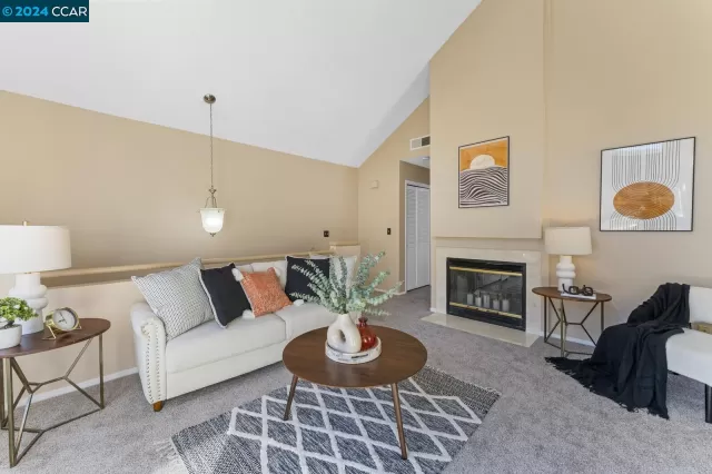 MLS: 41052260 Condo For Sale