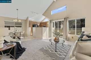 Photo #4: 41052260 Listing