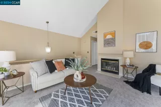 Photo #6: 41052260 Listing