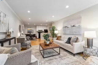 More Details about MLS # 41052289 : 567 OAKLAND AVE # 107