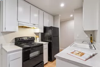 Photo #6: 41052289 Listing