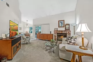 Photo #3: 41052303 Listing 