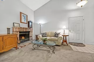 Photo #4: 41052303 Listing 