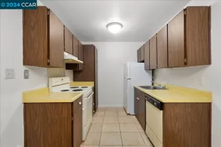 Photo #6: 41052338 Listing 