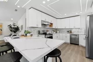 Photo #3: 41052451 Listing