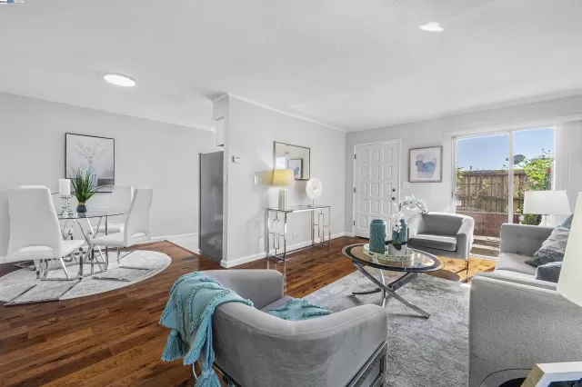 MLS: 41052479 Condo For Sale