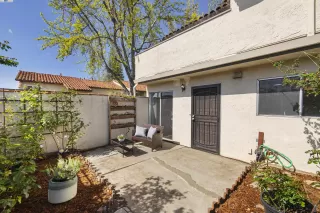 Photo #4: 41052479 Listing 