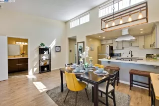 Photo #1: 41052544 Listing