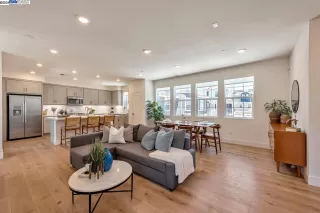 Photo #1: 41052685 Listing 