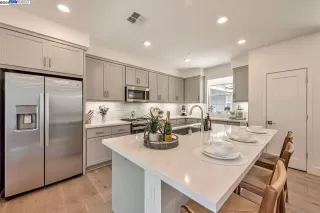 Photo #4: 41052685 Listing 