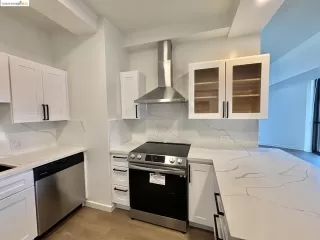 Photo #2: 41052735 Listing