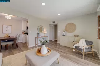 Photo #1: 41052783 Listing 
